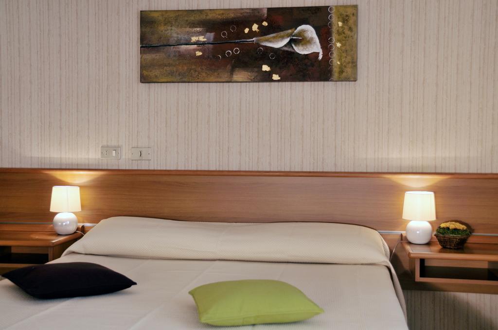 Hotel Residence Ulivi E Palme Cagliari Eksteriør billede