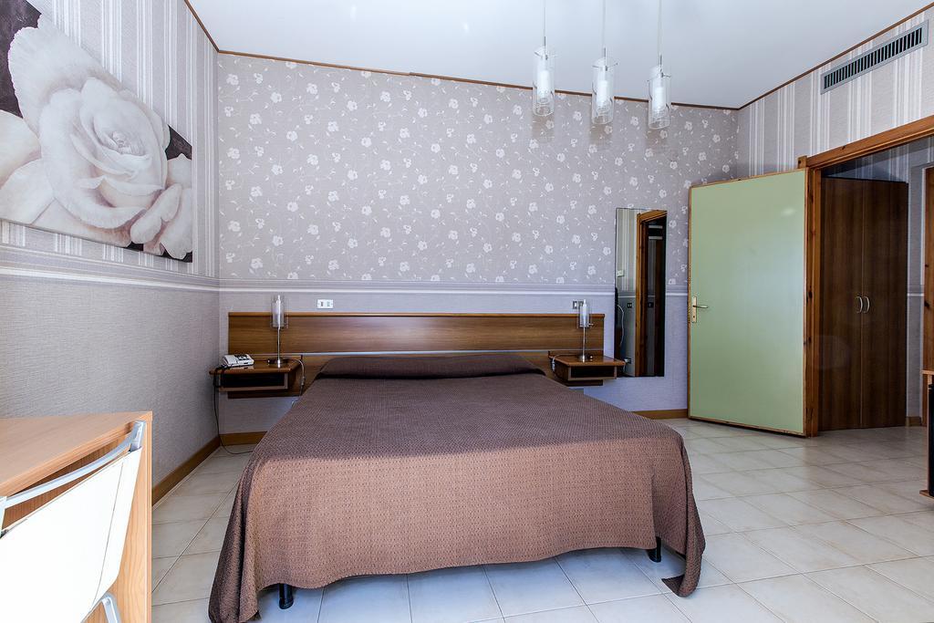 Hotel Residence Ulivi E Palme Cagliari Eksteriør billede