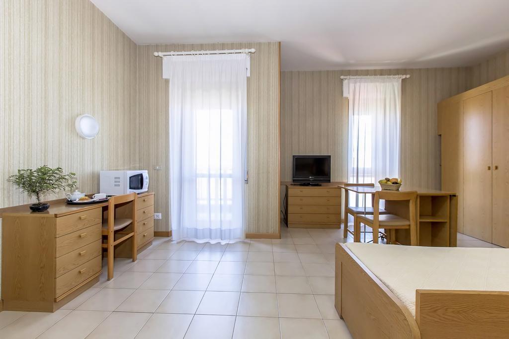Hotel Residence Ulivi E Palme Cagliari Eksteriør billede
