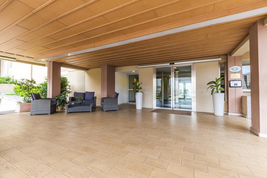 Hotel Residence Ulivi E Palme Cagliari Eksteriør billede