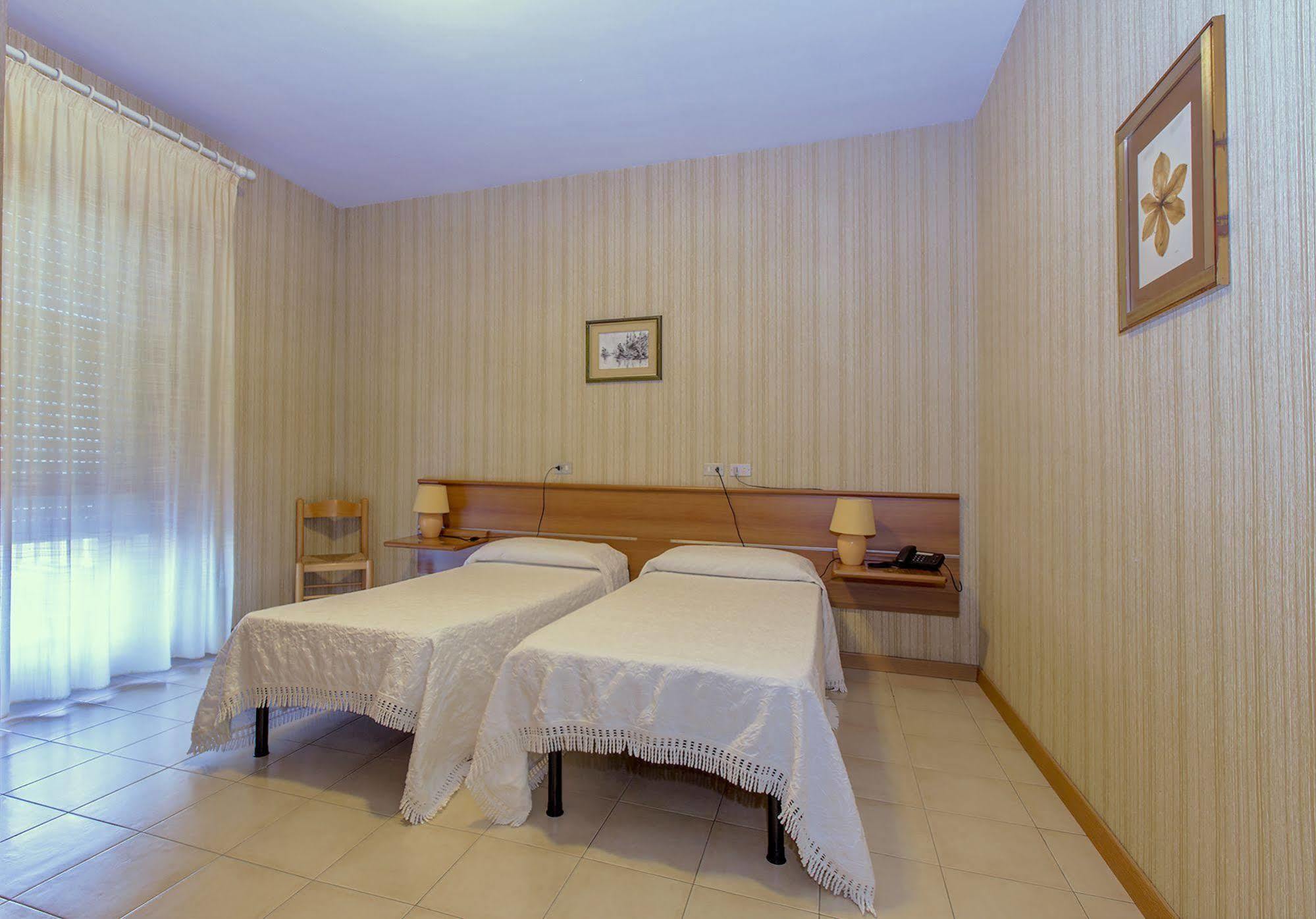 Hotel Residence Ulivi E Palme Cagliari Eksteriør billede